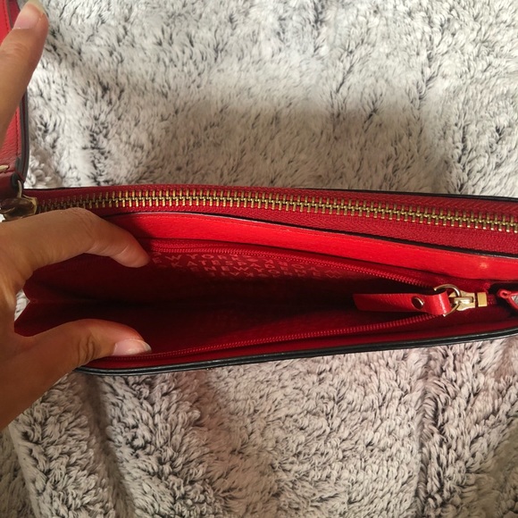 Kate Spade wallet - Picture 3 of 4